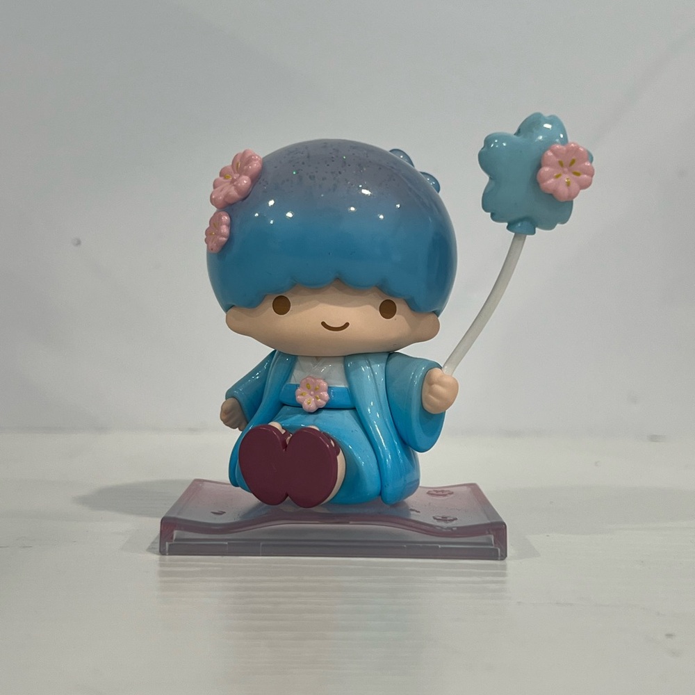 Kiki Sanrio figurine | Cherry Blossom and Wagashi Series |